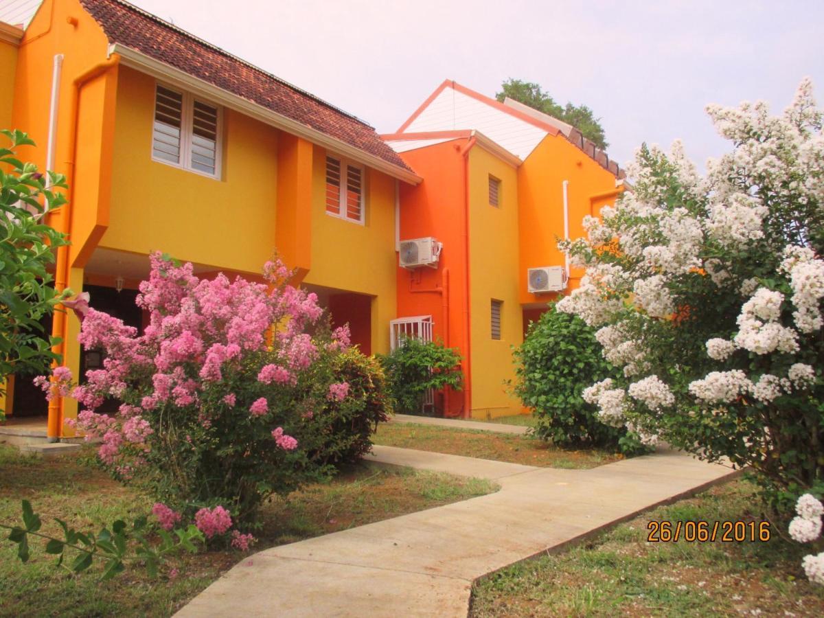Residence De Vacances Mon Refuge - Bungalow De Type T3 Grande Anse Bagian luar foto