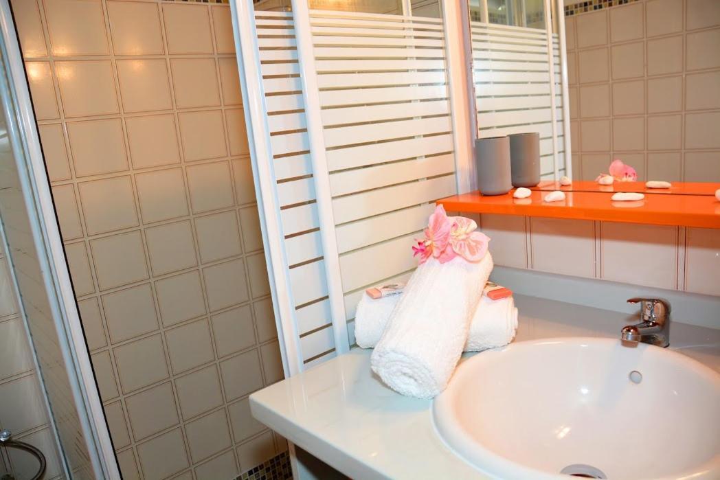 Residence De Vacances Mon Refuge - Bungalow De Type T3 Grande Anse Bagian luar foto