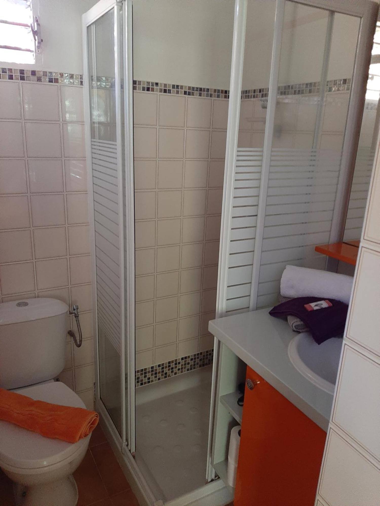 Residence De Vacances Mon Refuge - Bungalow De Type T3 Grande Anse Bagian luar foto